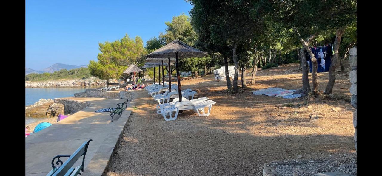 Villa Mira ***** Pinezići Kültér fotó